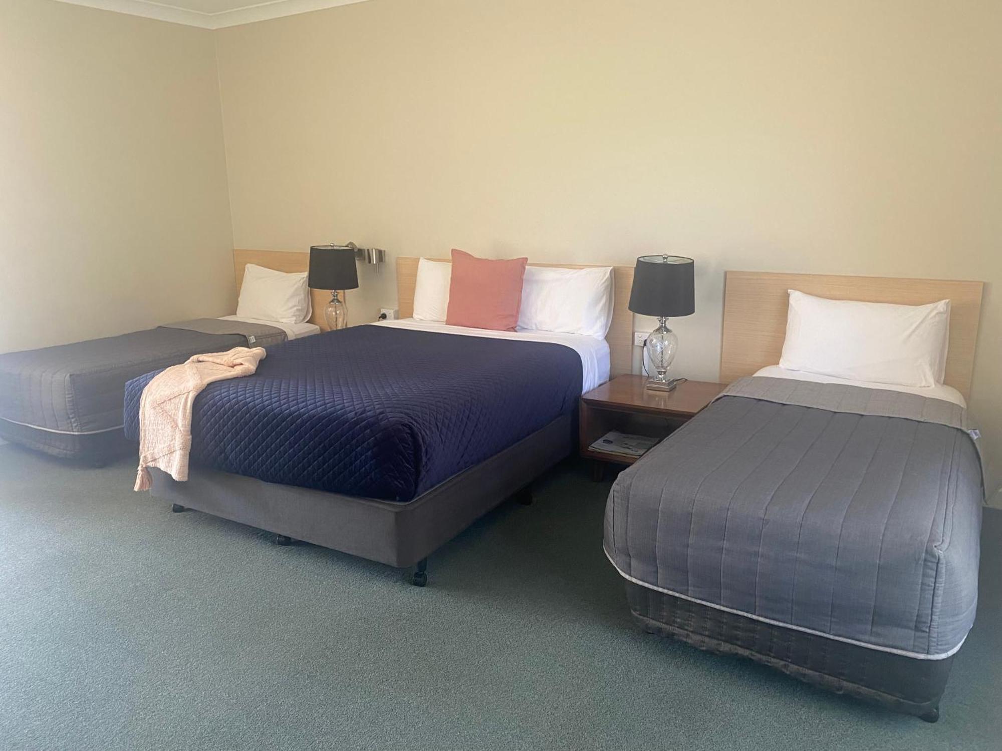 Tumbarumba Motel & Elms Restaurant Exterior foto